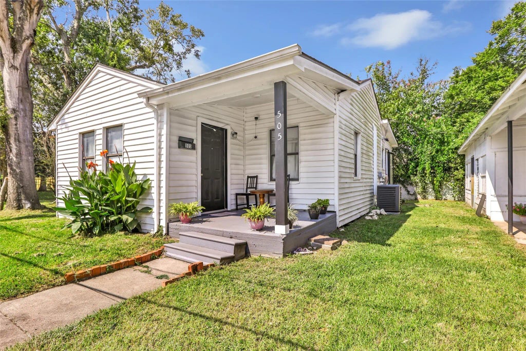 505 Kentucky Street, Liberty