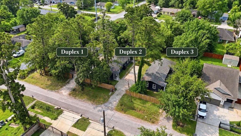 8030 -record Street, Houston