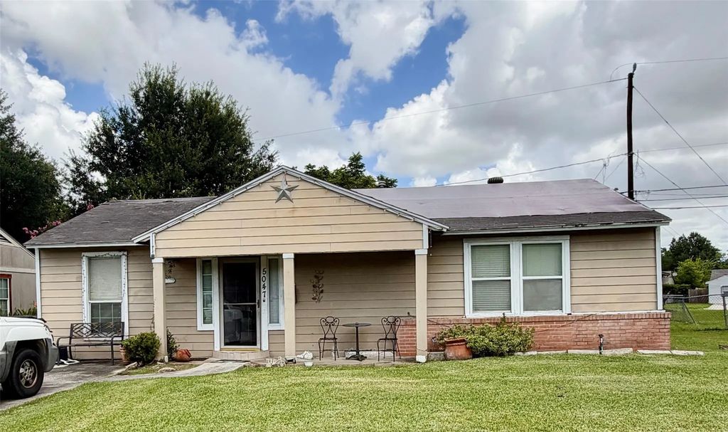 5047 Idaho Street, Houston