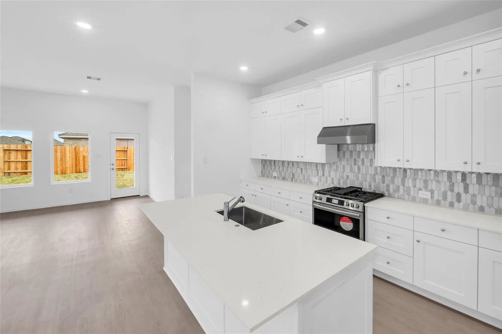 6326 Breakaway Grove Drive, Katy