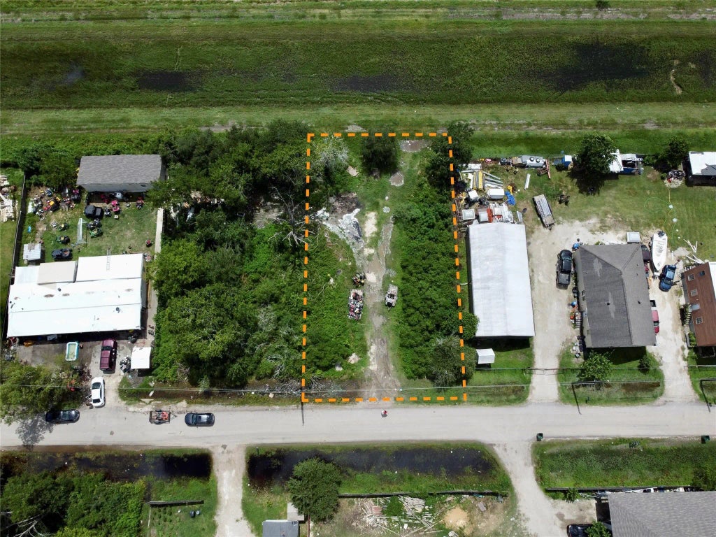 Judy Street, Rosharon