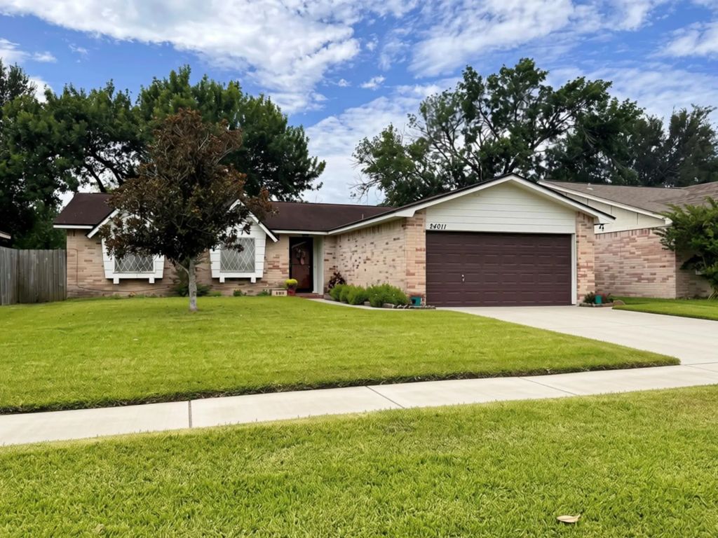 24011 Nomini Hall Lane, Katy