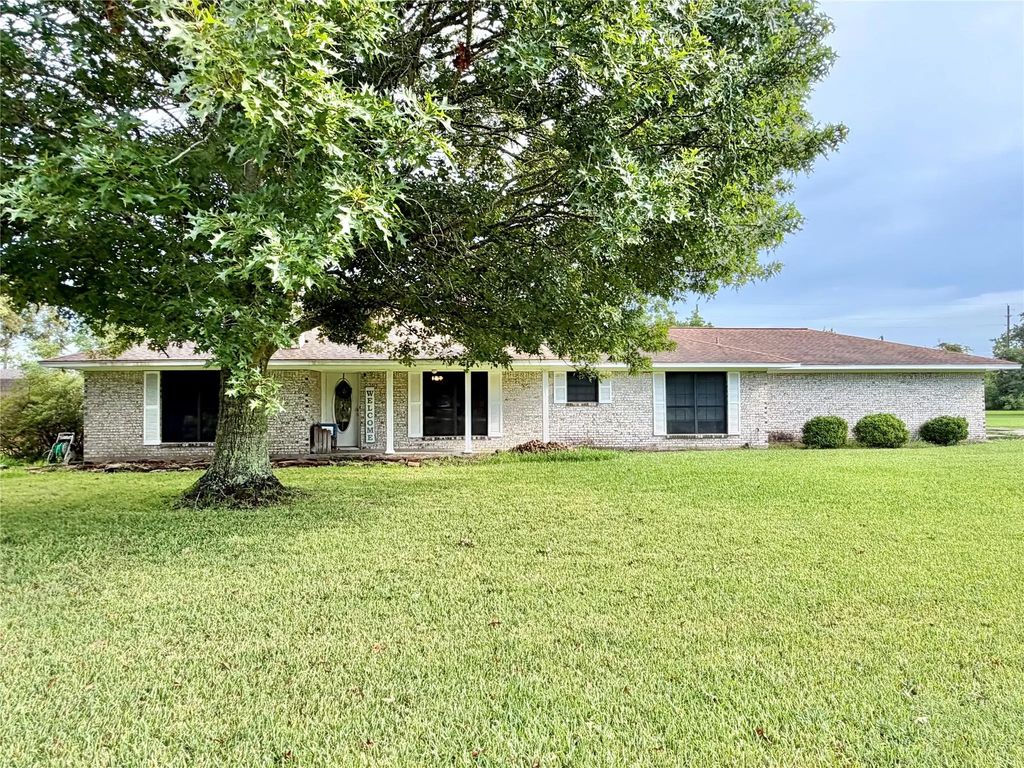 11506 Cherry Point Drive, Mont Belvieu