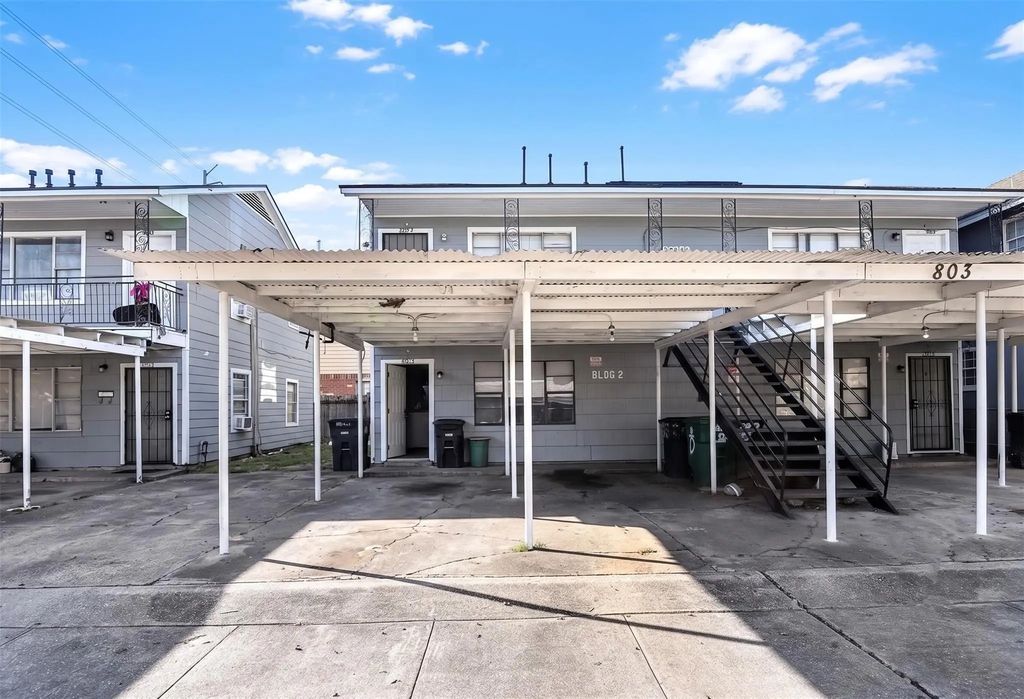 801 & 803 66th St, Houston