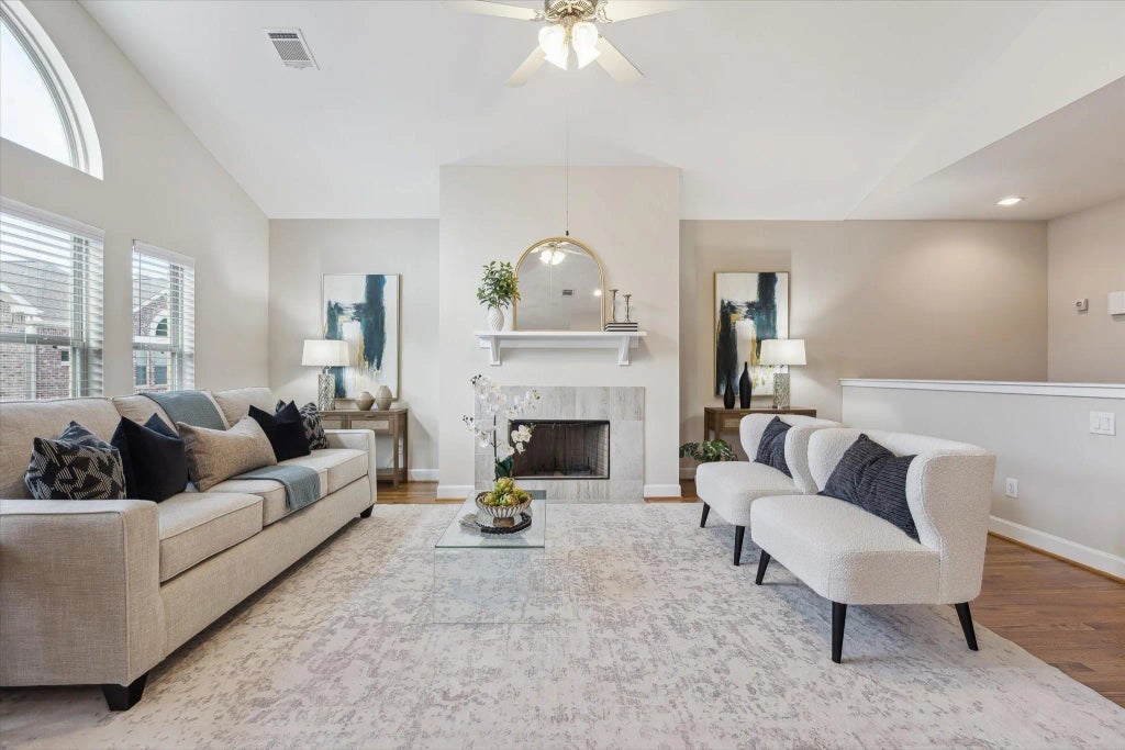 11519 Main Maple Drive, Houston