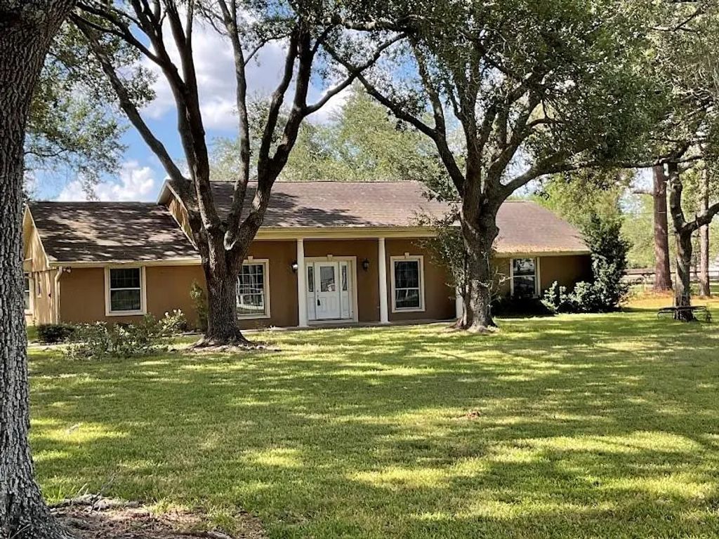 2323 Stevenson Road Cr391, Pearland