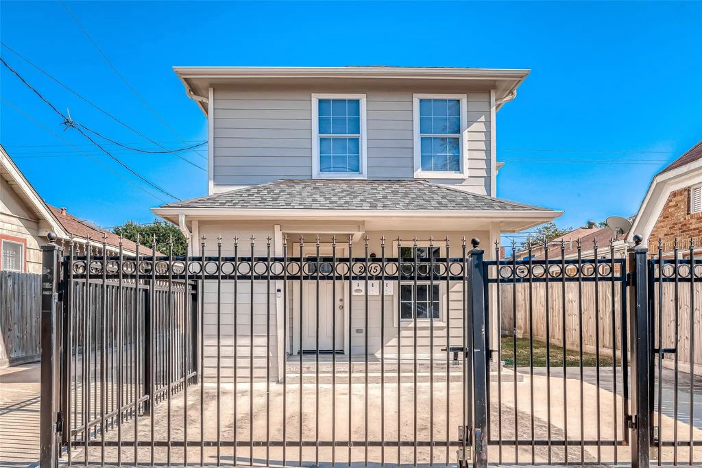 2415 Lidstone Street C, Houston