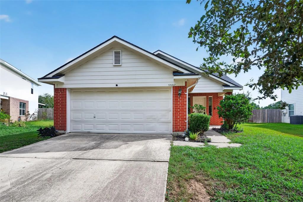 5507 Violet Path Lane, Houston