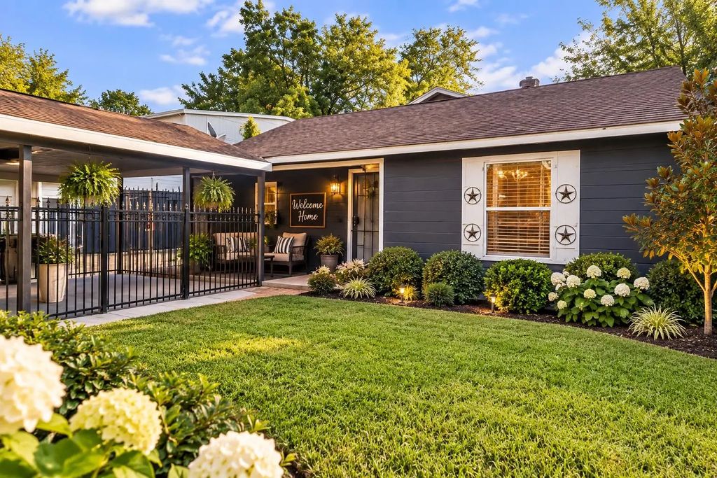 96 Burress Street, Houston