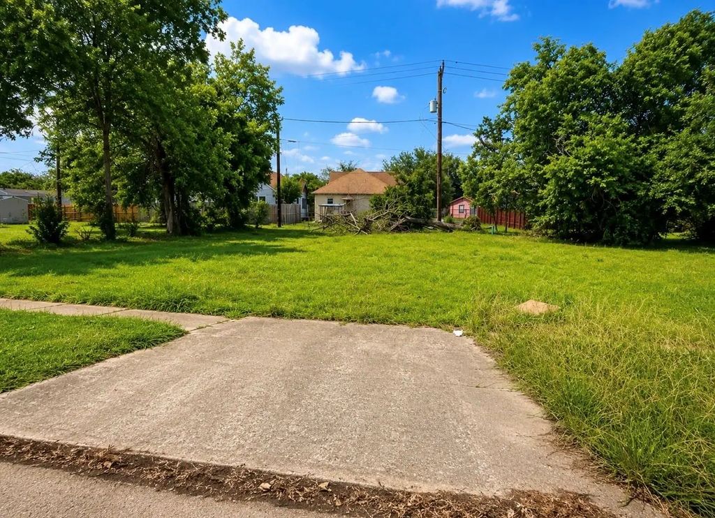 1312 Cherry Street, Baytown