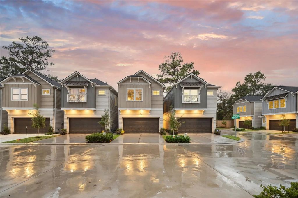 5216 Amber Sunrise Drive, Houston
