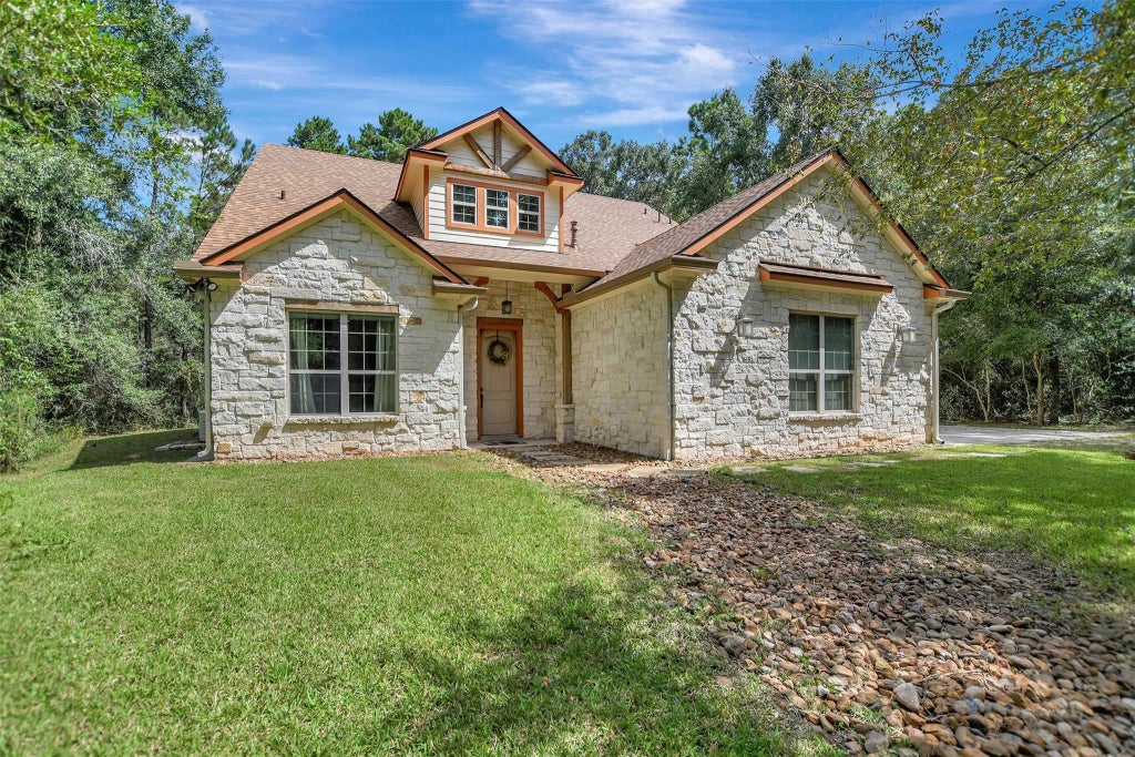 25103 Lake Park Court, Magnolia