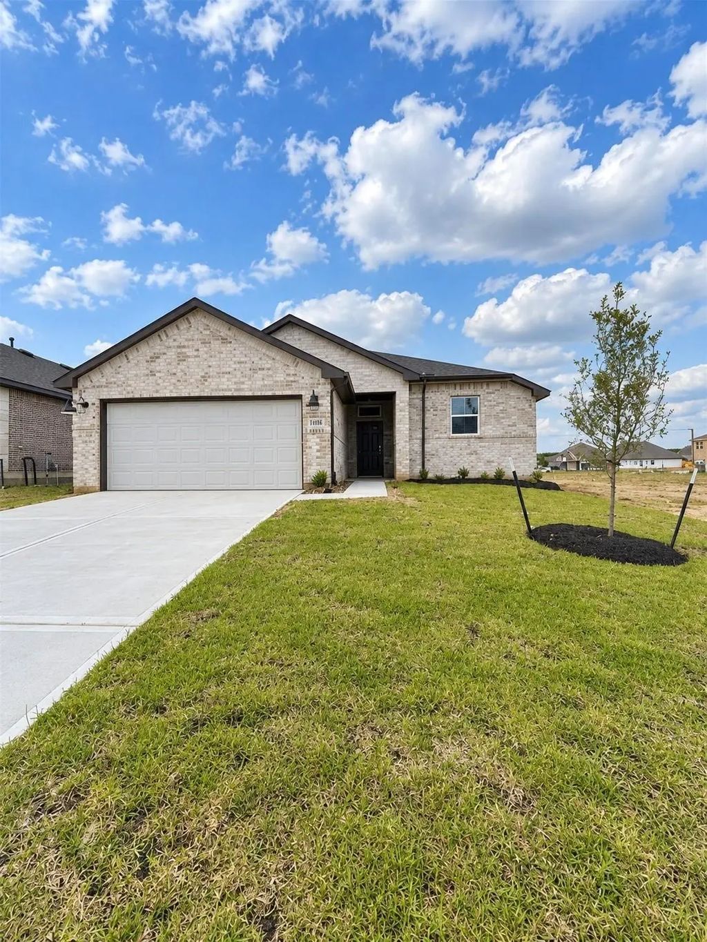 12014 Noble Heart Drive, Willis