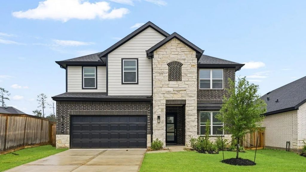 428 Summerset Landing Court, Conroe