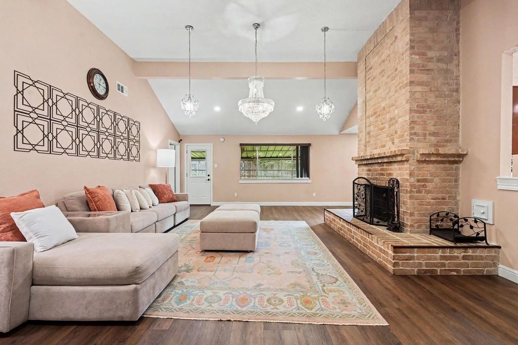 19814 Redroot Drive, Houston