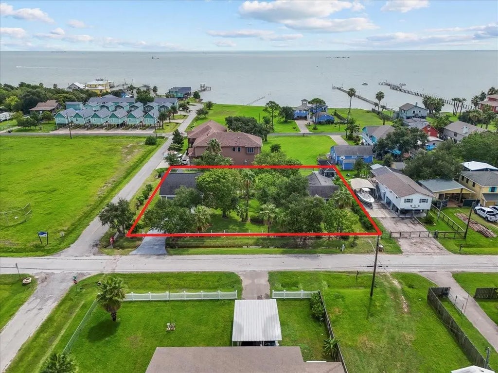 1013 7th Street, San Leon