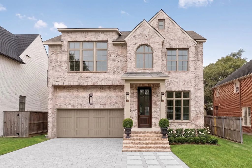 3717 Carlon Street, Southside Place
