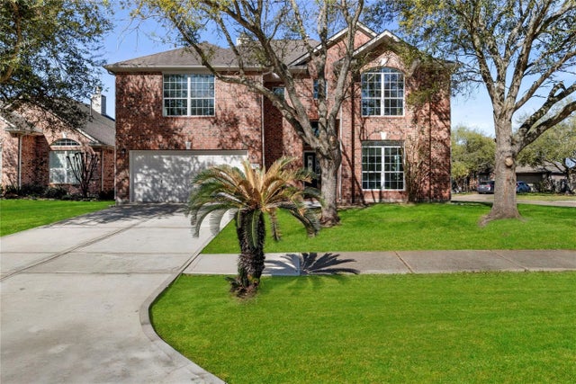 537 Green Cedar Drive, League City