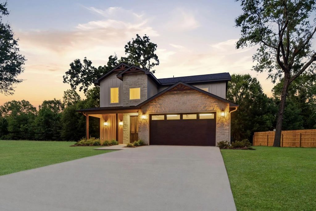 533 Candlelight Lane, Livingston