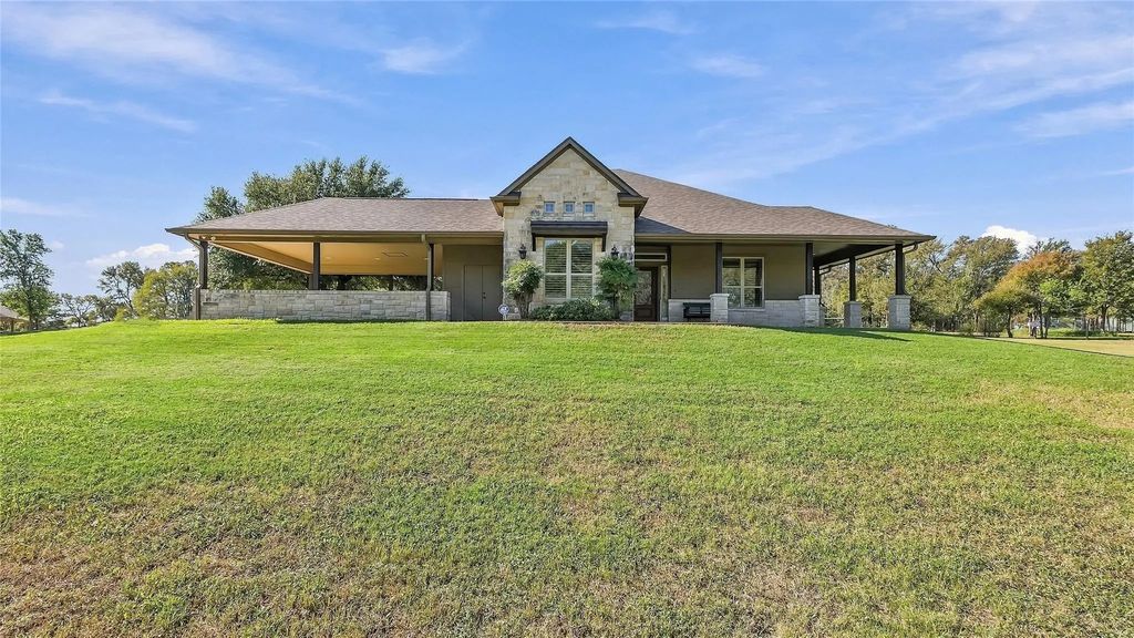 5050 Old Spanish Trail, Bryan