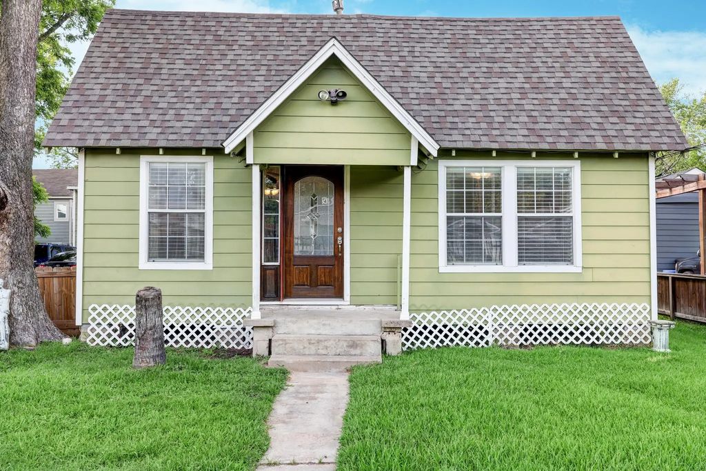411 Lindale Street, Houston