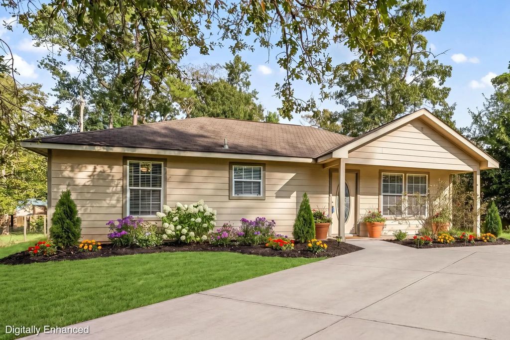 10465 Royal York Drive, Conroe