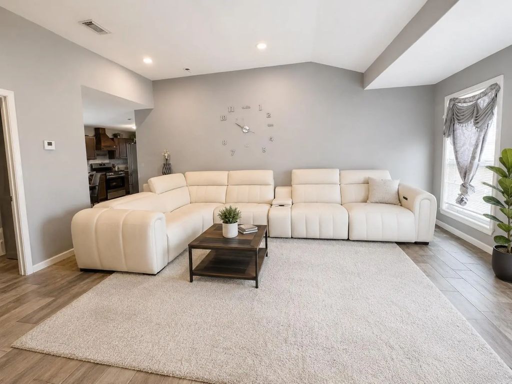 3114 Hartsville Road, Houston