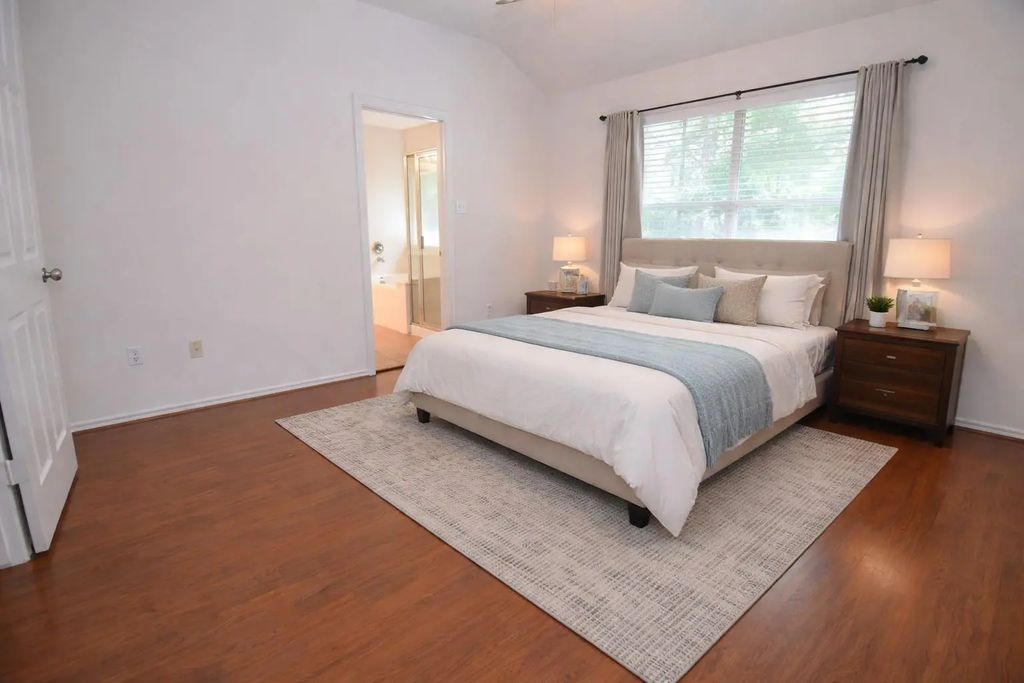 226 W Stedhill Loop, Conroe