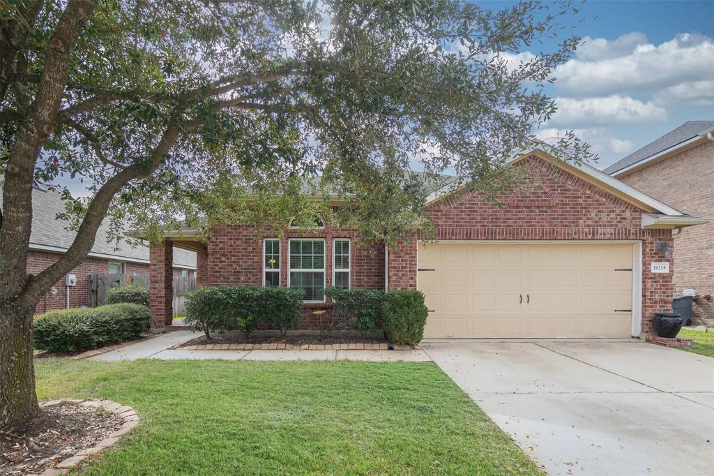 20215 Towering Cypress Drive, Cypress