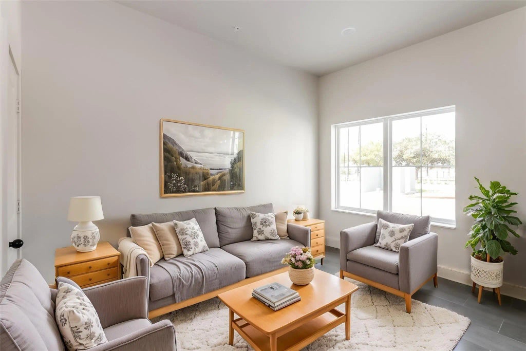 3726 Bellfort St H1, Houston