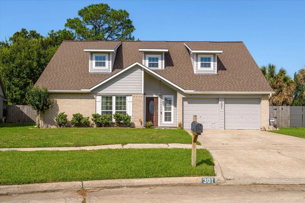 301 Bull Run Drive, League City