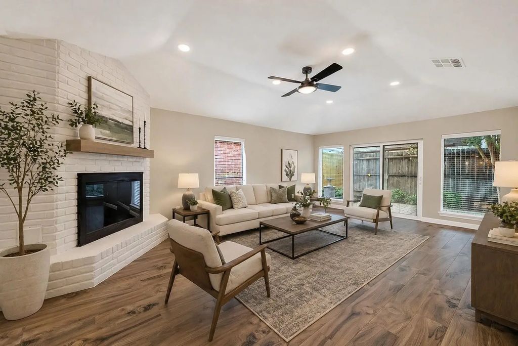 1023 Forest Home Drive, Houston