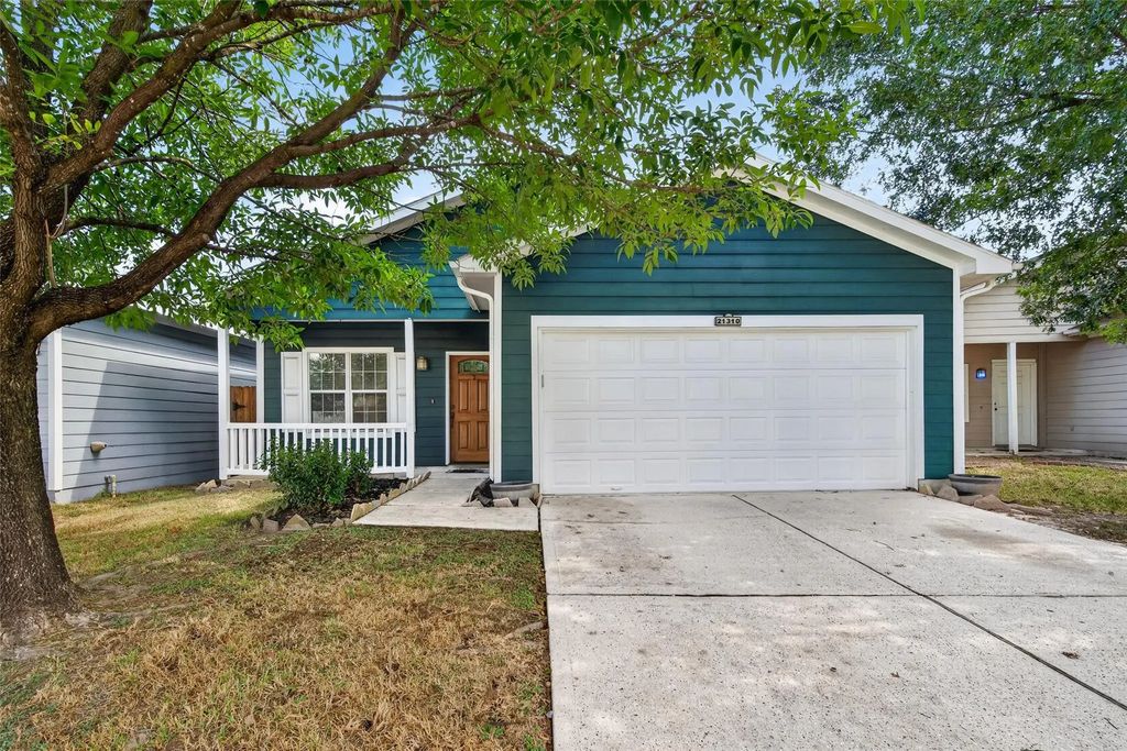 21310 Sweet Grass Lane, Tomball