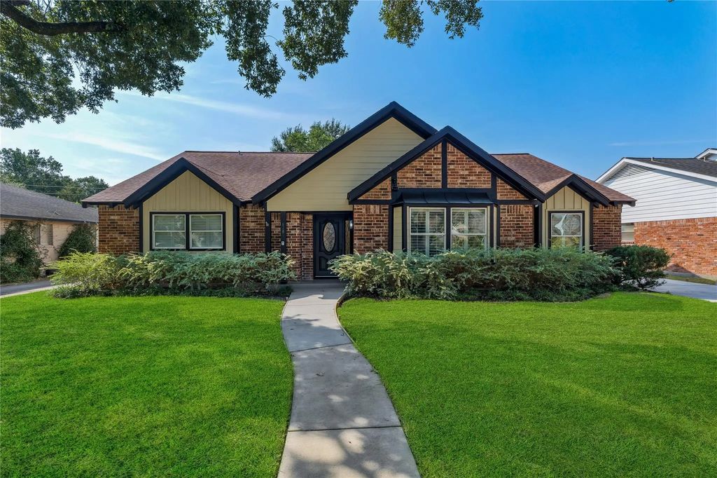 6203 Cheena Drive, Houston