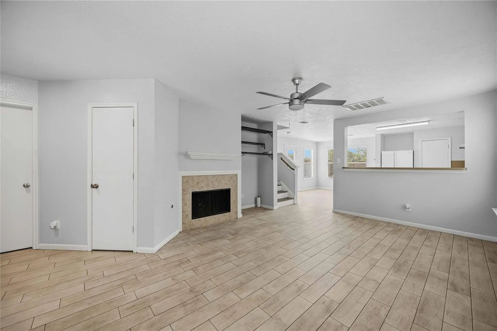 254 Silky Leaf Drive, Houston