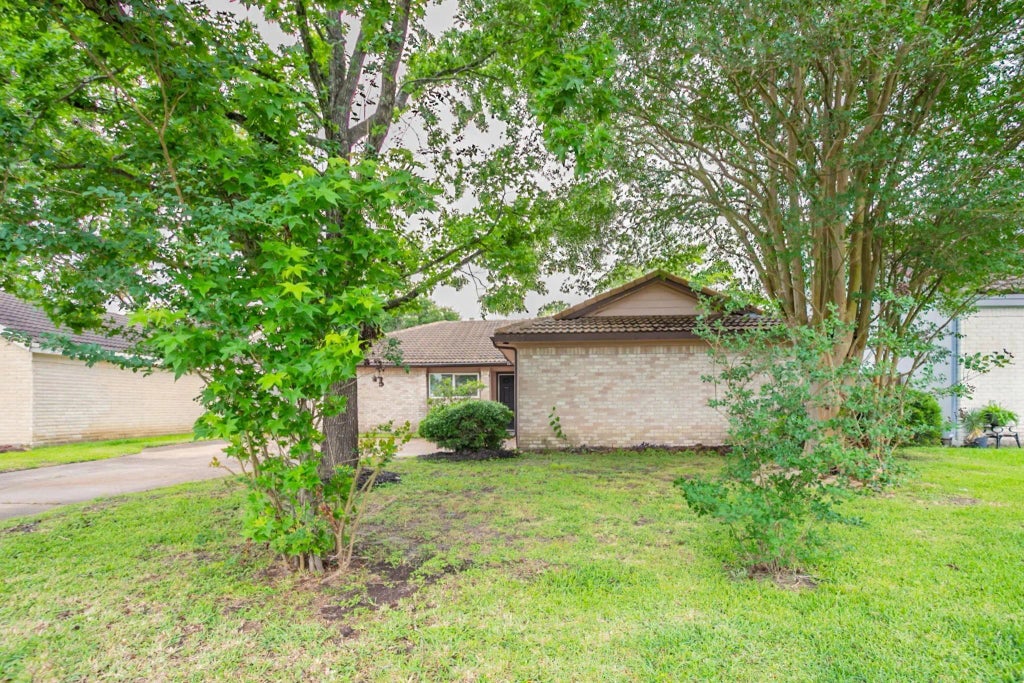 5935 Caruso Forest Drive, Houston