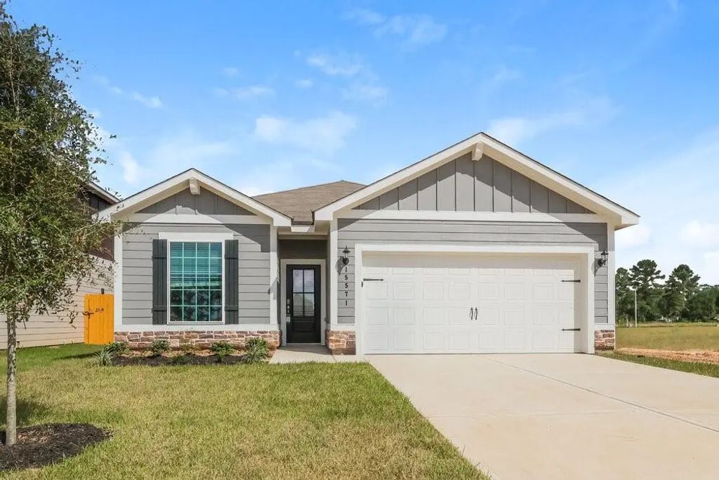 15571 Caramel Springs Drive, Conroe