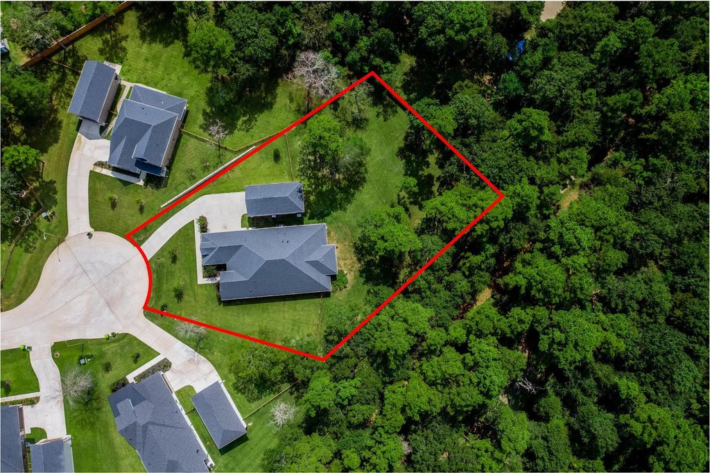 613 Blue Mockingbird Court, Magnolia