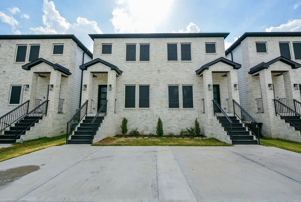 3712 Easy Street A, Houston