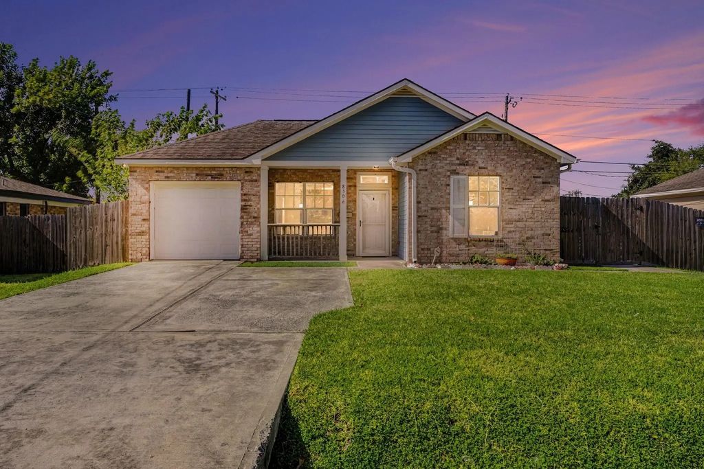 8506 Shiloh Street, Texas City