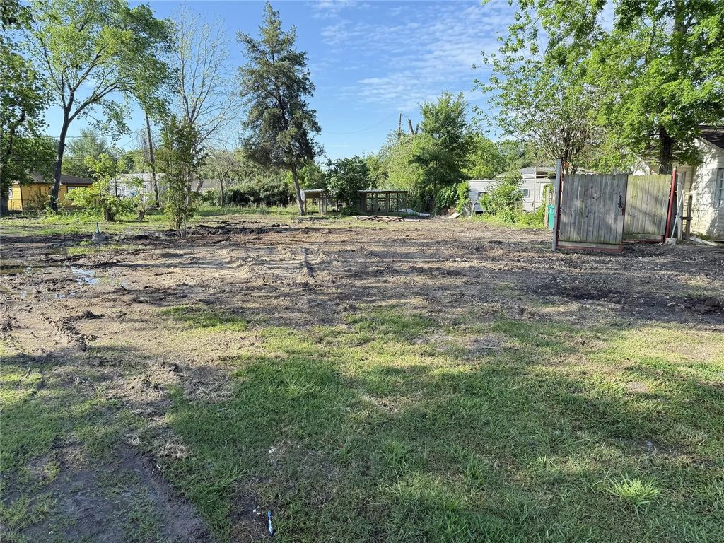 1616 Red Bluff Court, Pasadena