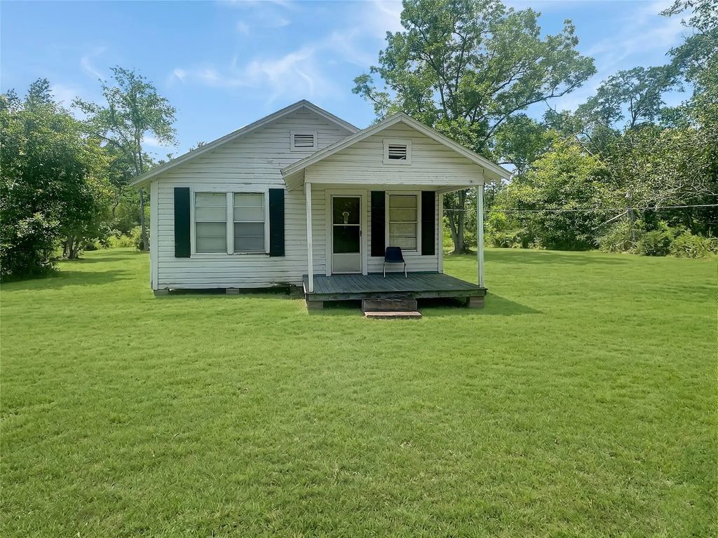 1889 Fm 1747, Jasper