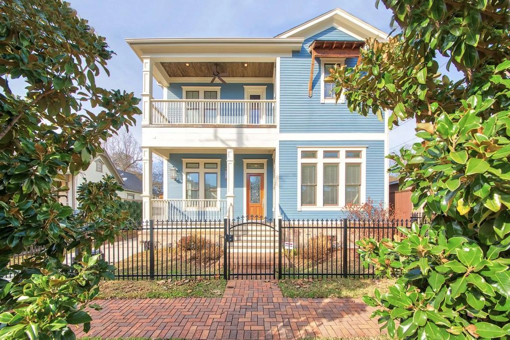 2006 Lubbock Street, Houston