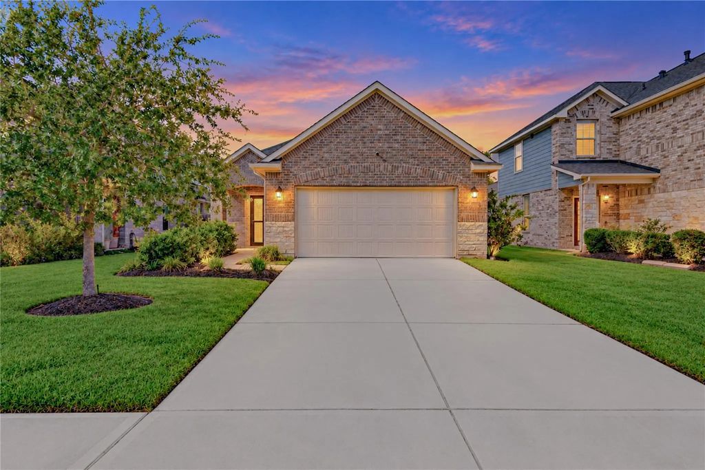 31634 Heguy Pass, Fulshear