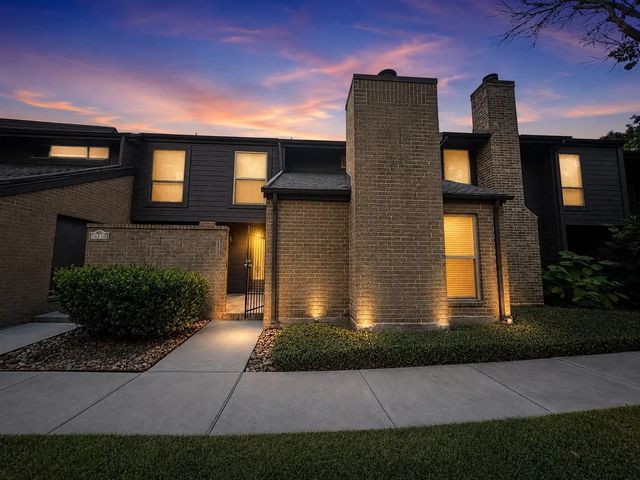 16508 Space Center Boulevard, Houston