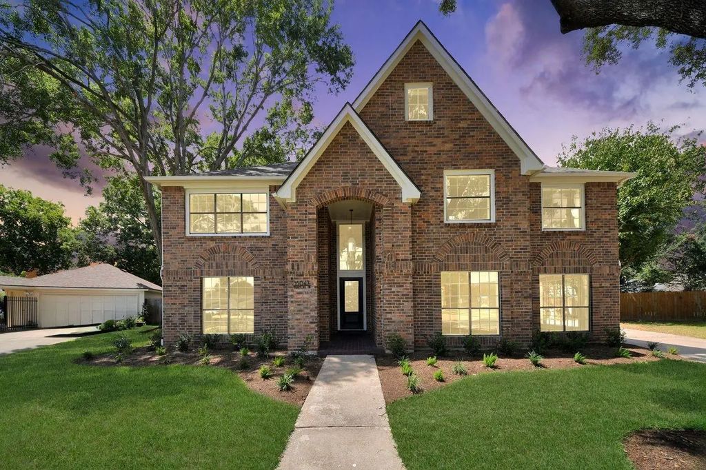15047 Tramore Drive, Houston