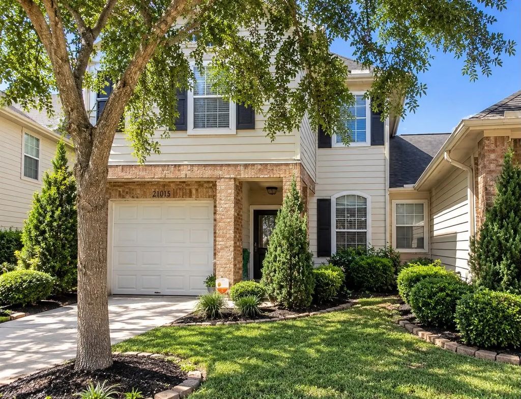 21015 Sun Creek Drive, Katy