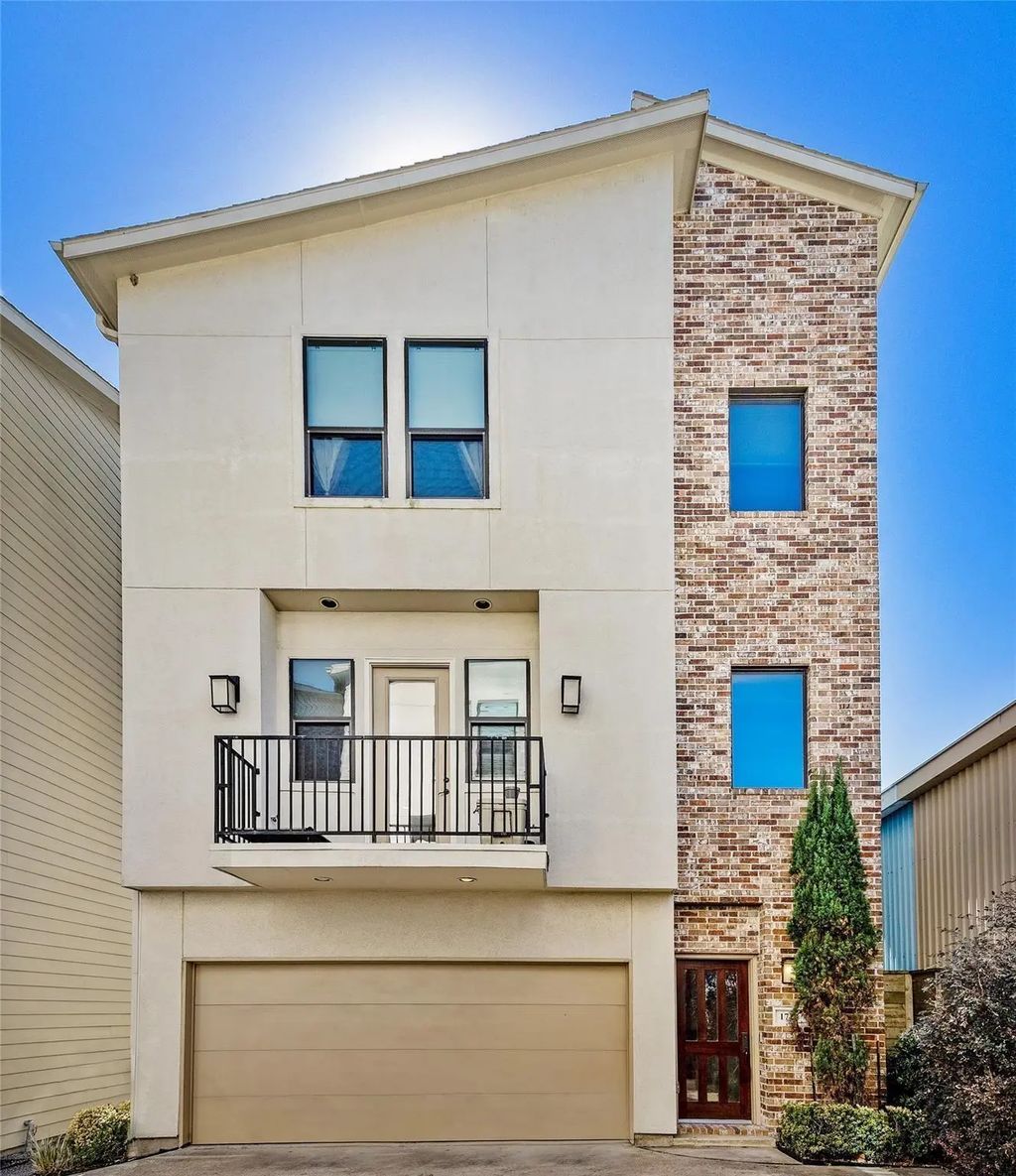1720 Live Oak Street, Houston