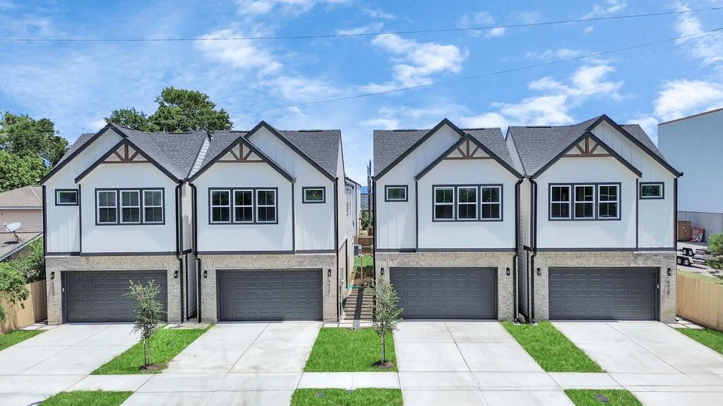 9433-9439 Arledge Street, Houston