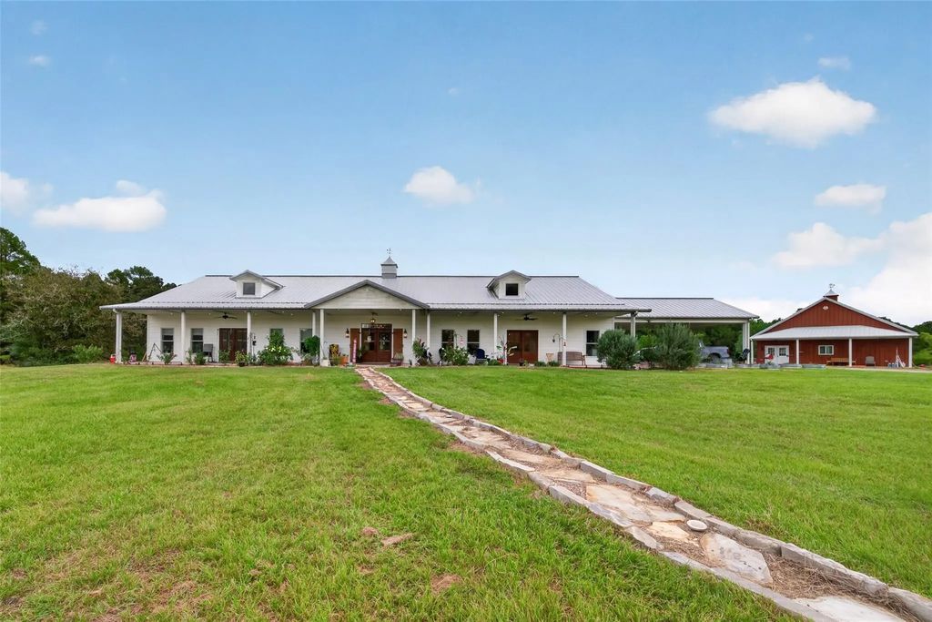 382 Hinson Road, Lovelady
